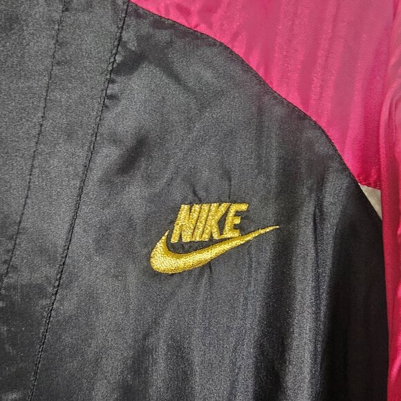 Vintage 90s Nike International Windbreaker Jacket M Pink & Black Retro Casual - Picture 12 of 12
